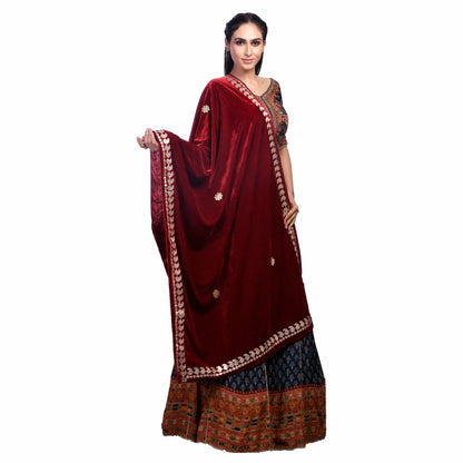 Elegant Velvet Dupatta with Embroidered Gota Patti Gold Border