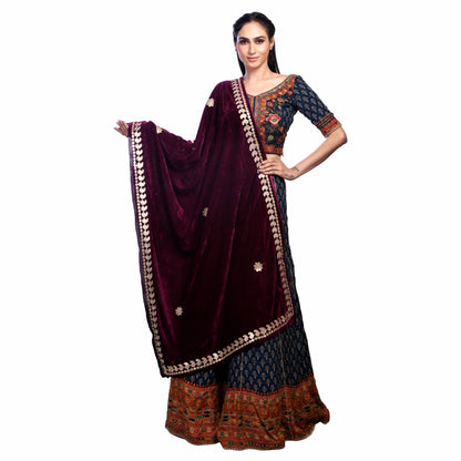 Elegant Velvet Dupatta with Embroidered Gota Patti Gold Border