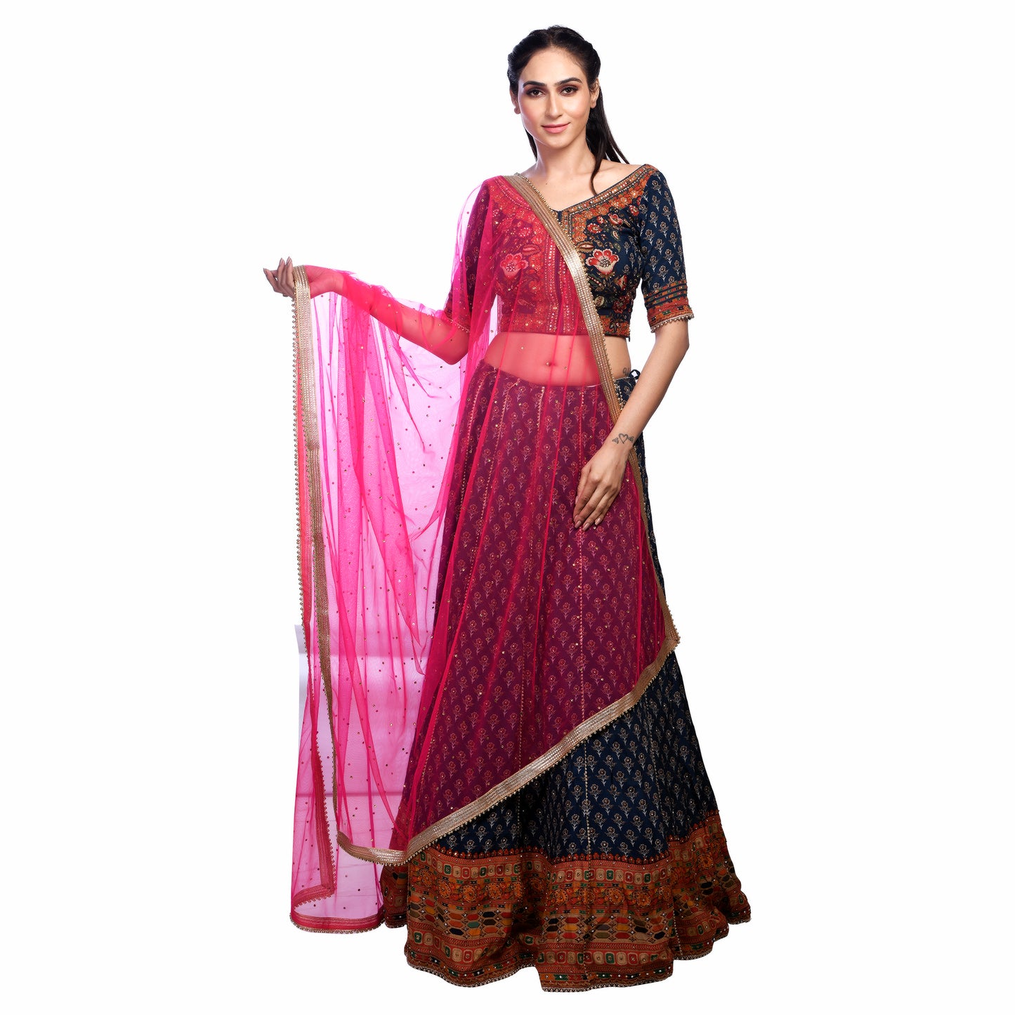 Elegant Net Dupatta with Golden Zari & Moti Lace